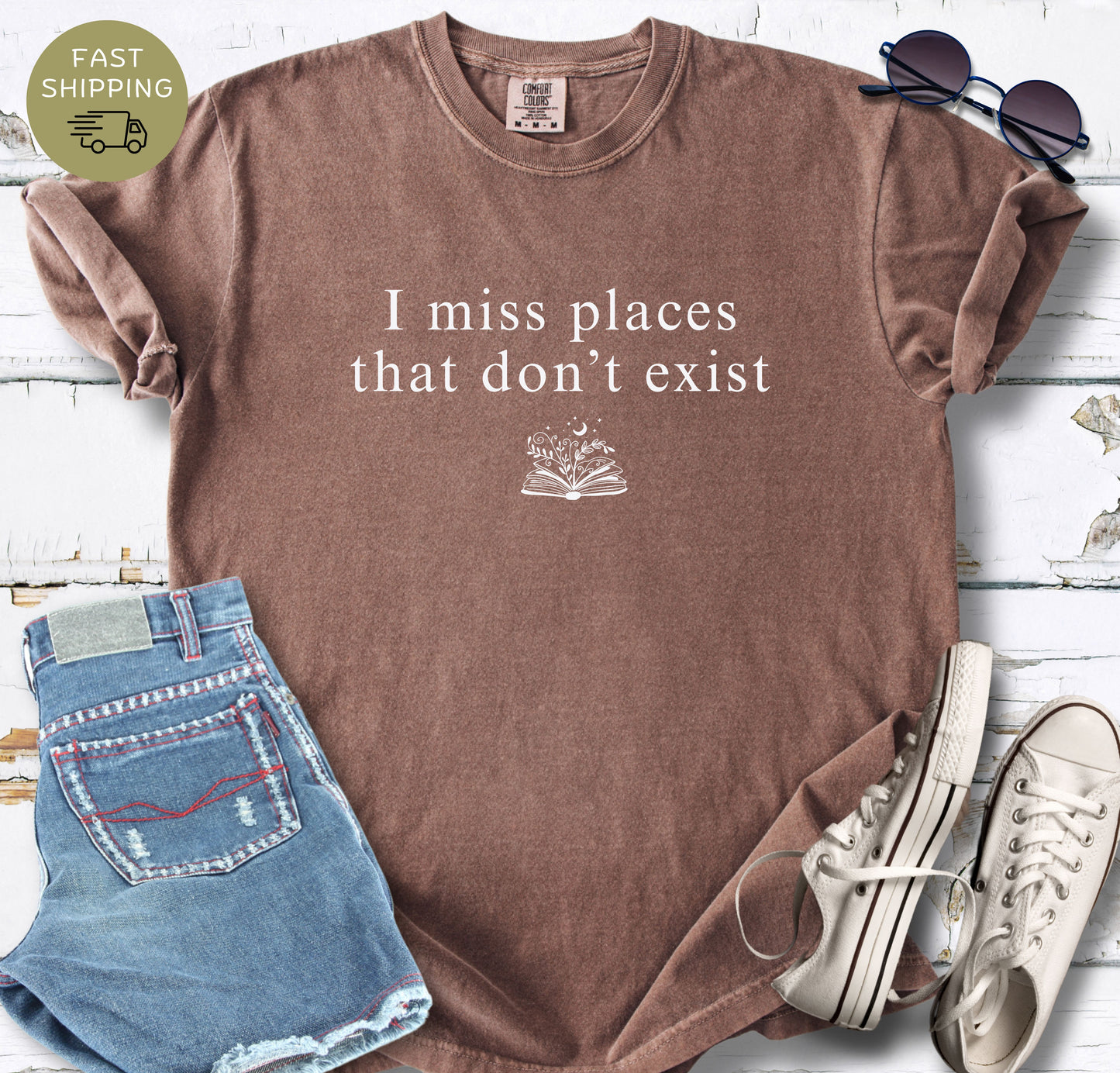 Places That Don't Exist T-shirt