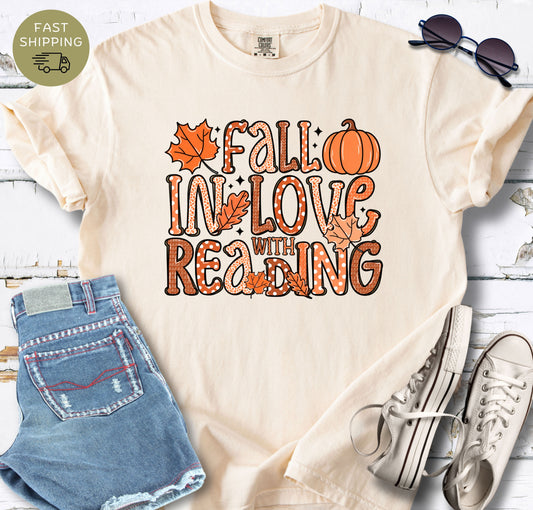 Fall In Love With Reading T-shirt