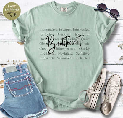 Booktrovert T-shirt