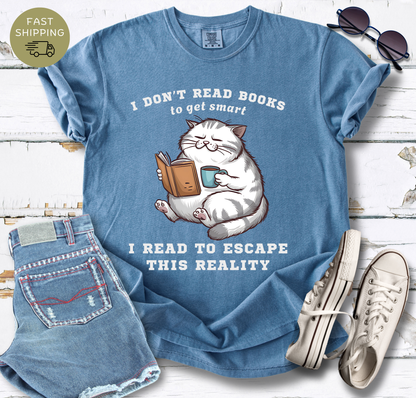 I Don't Read Books Cat T-shirt