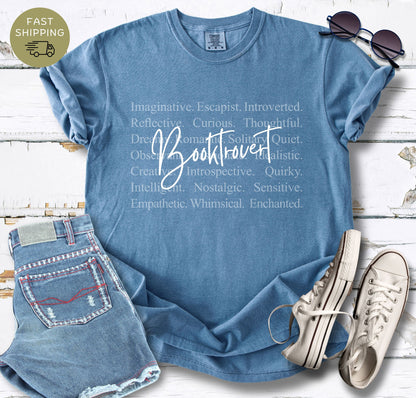 Booktrovert T-shirt