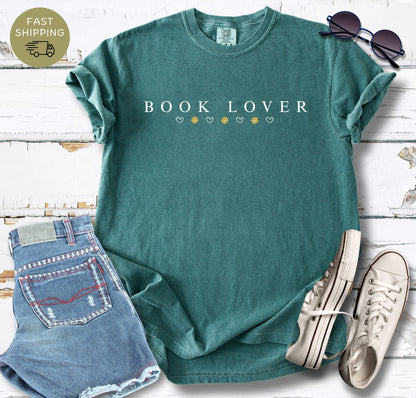 Book Lover T-shirt