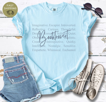 Booktrovert T-shirt