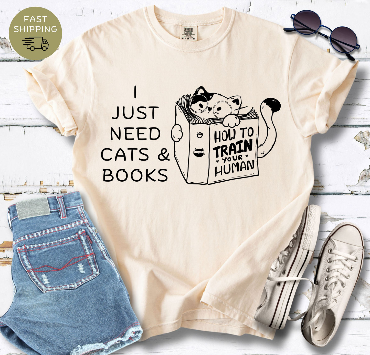 I Just Needs Cats & Books T-Shirt