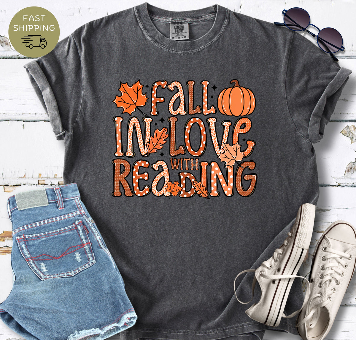 Fall In Love With Reading T-shirt