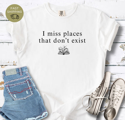 Comfort Colors 1717 reader tee with magical open book illustration