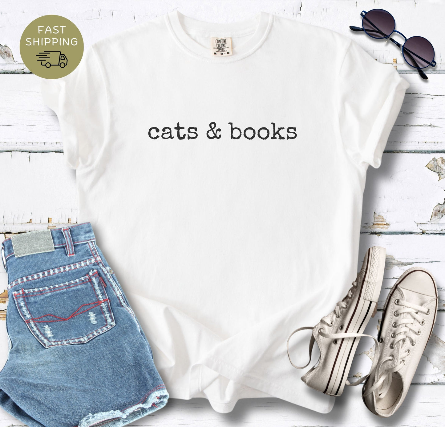 Cats & Books T-shirt